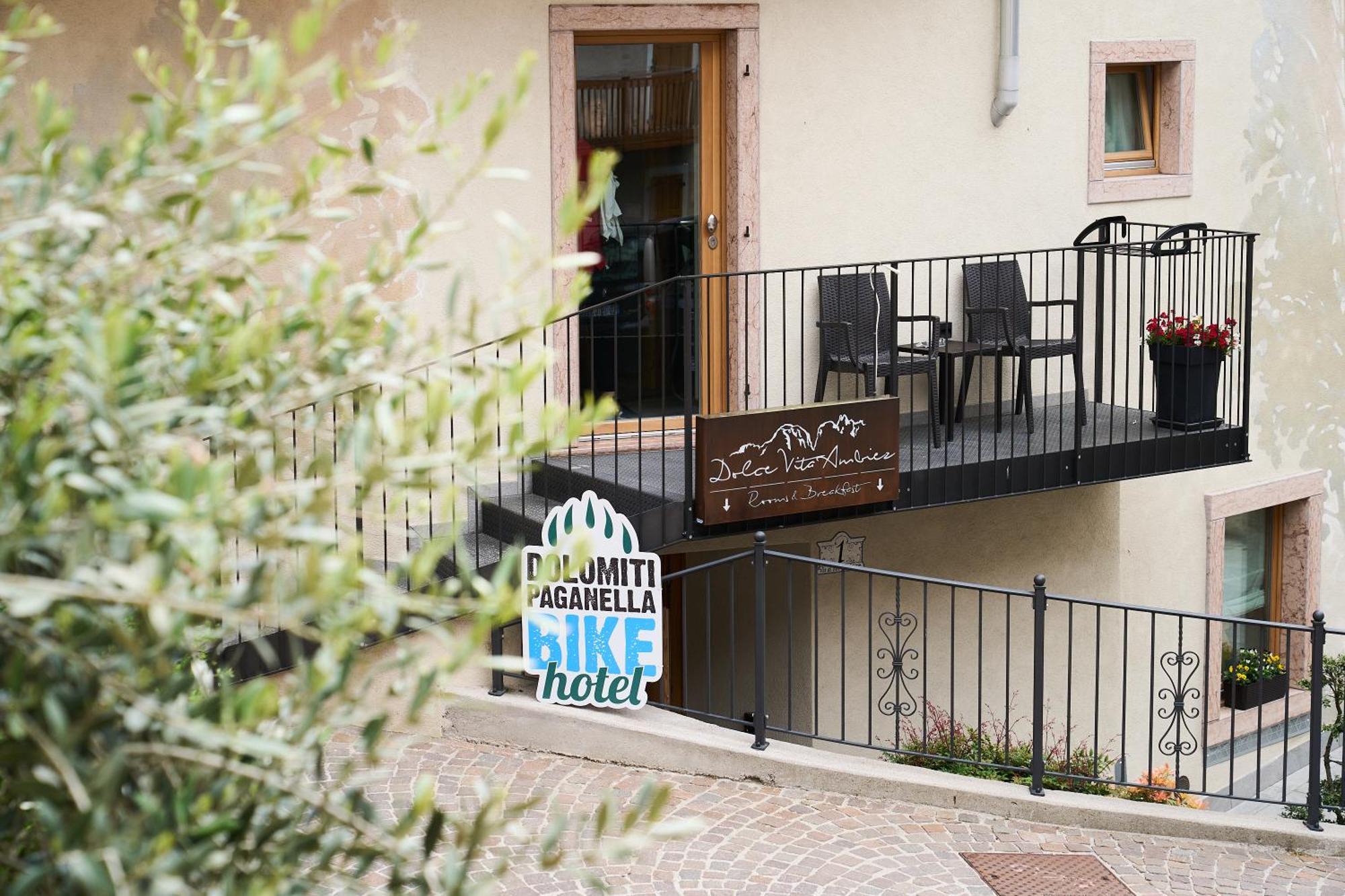 Dolcevita Ambiez B&B San Lorenzo Dorsino Buitenkant foto