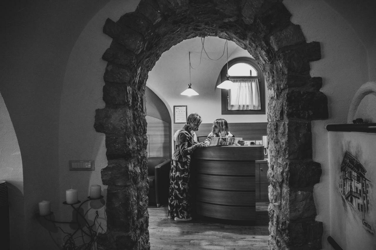 Dolcevita Ambiez B&B San Lorenzo Dorsino Buitenkant foto