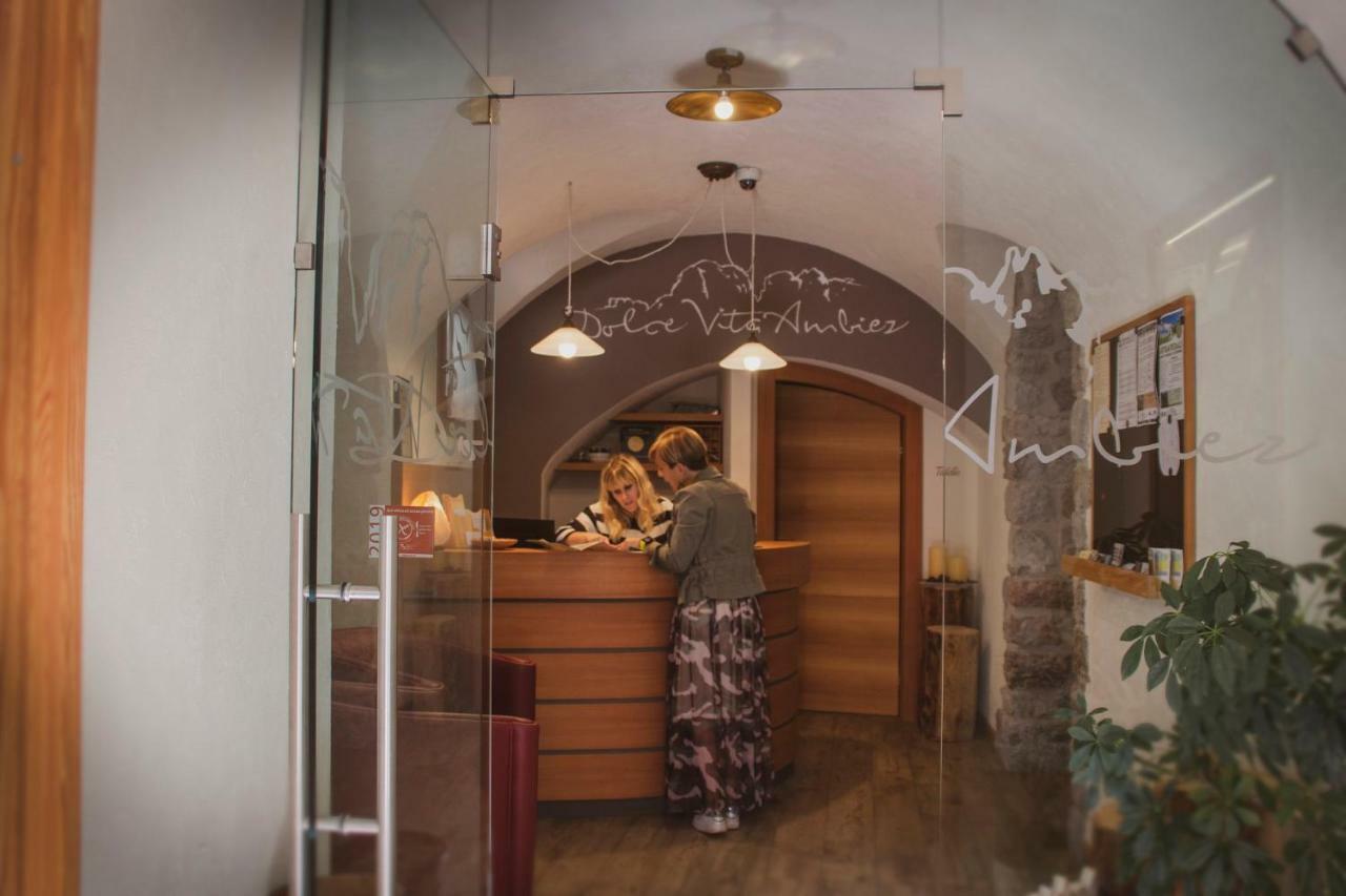Dolcevita Ambiez B&B San Lorenzo Dorsino Buitenkant foto